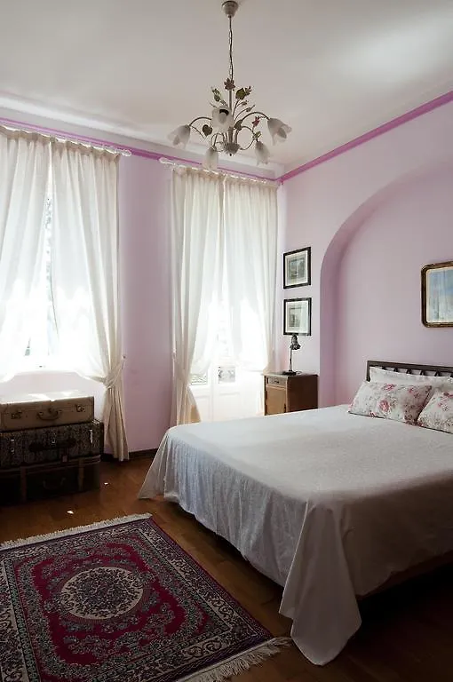 Villa Camilla San Siro Italy